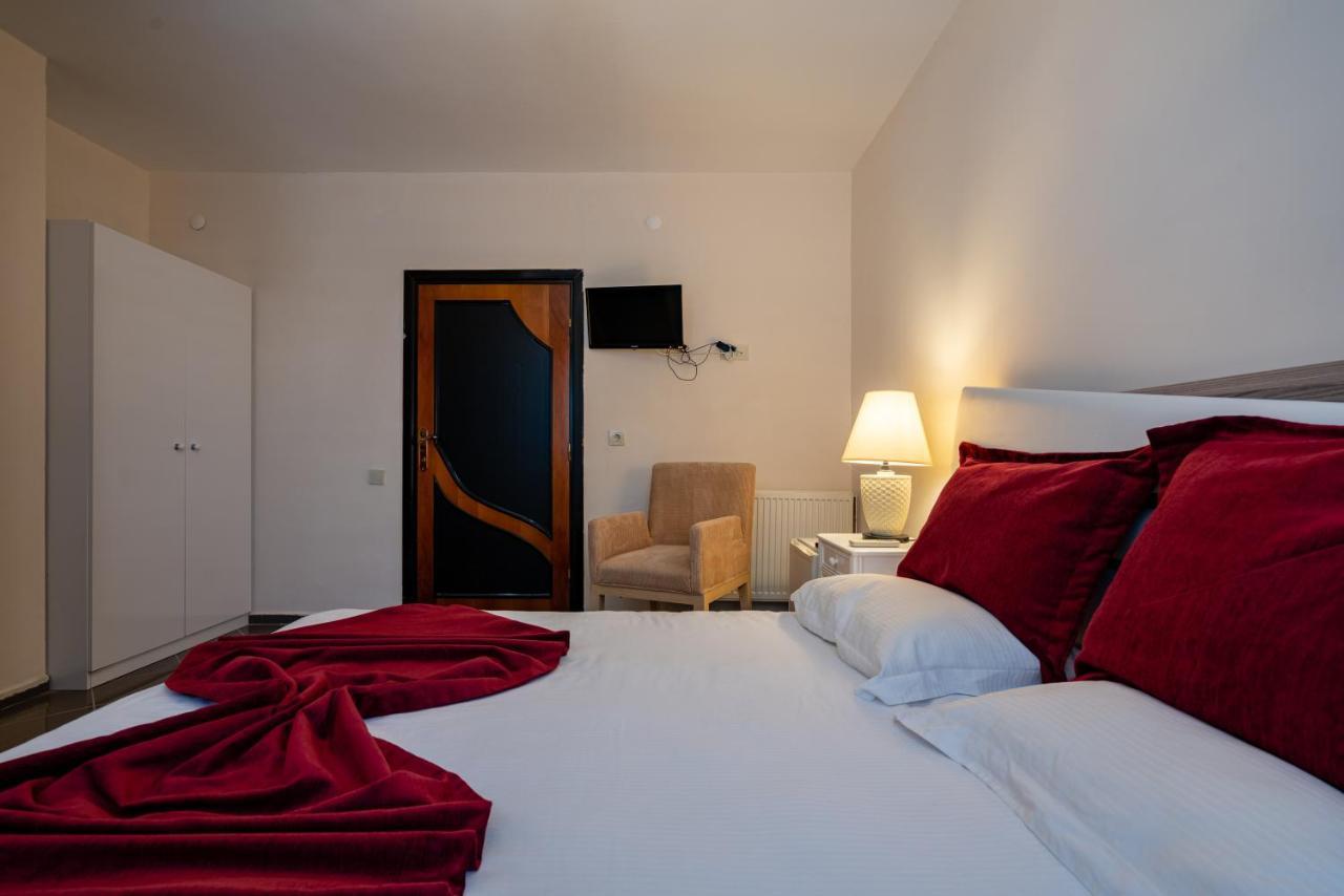 Sare Hotel 3*