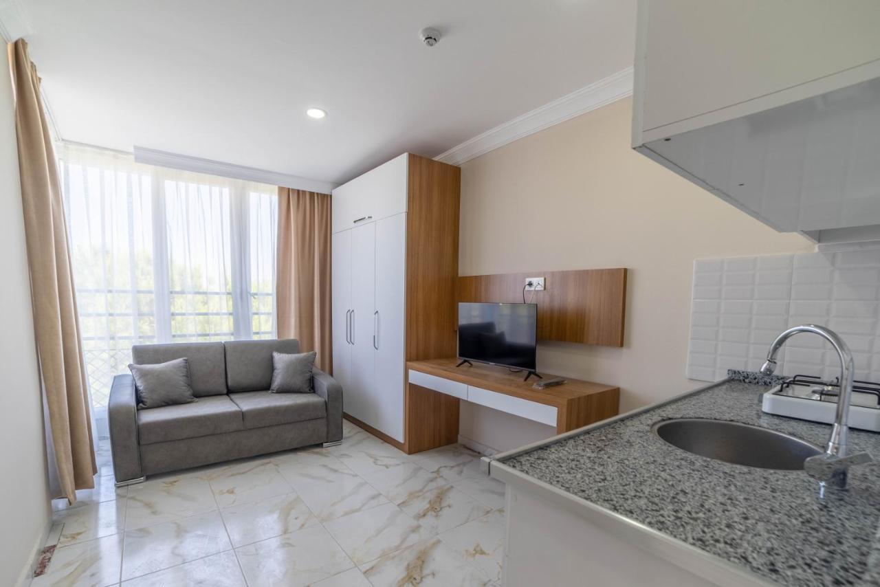 Rega Aparthotel *