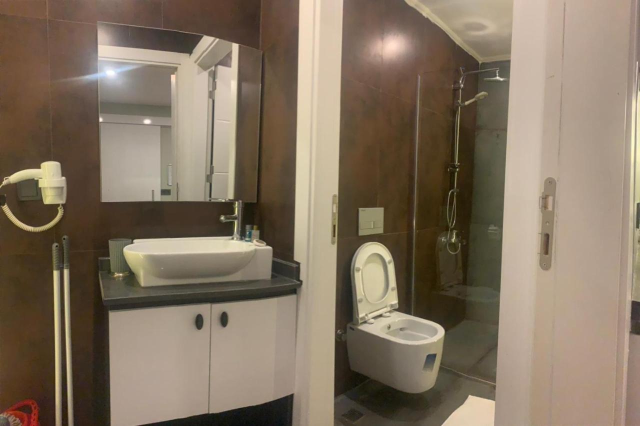 London Hotel