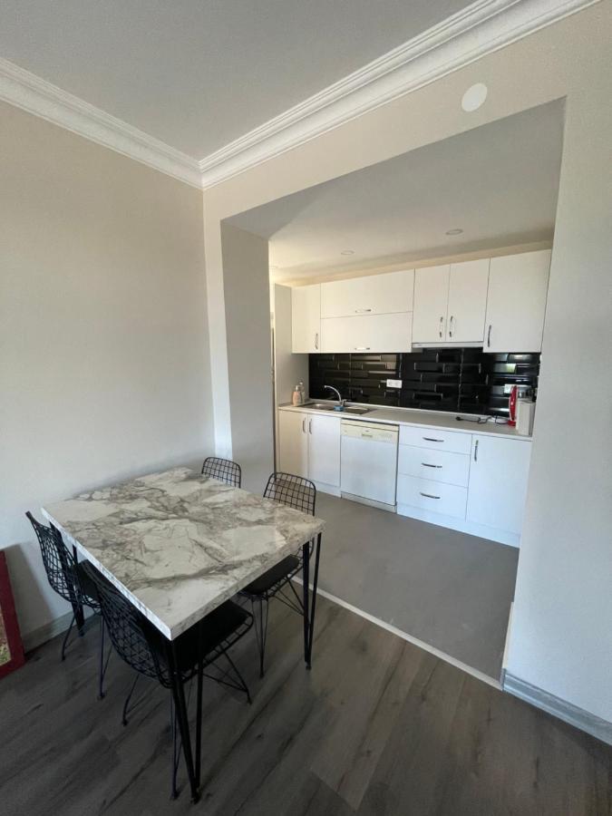 Daire Brand New Building In Kundu, In The Heart Of