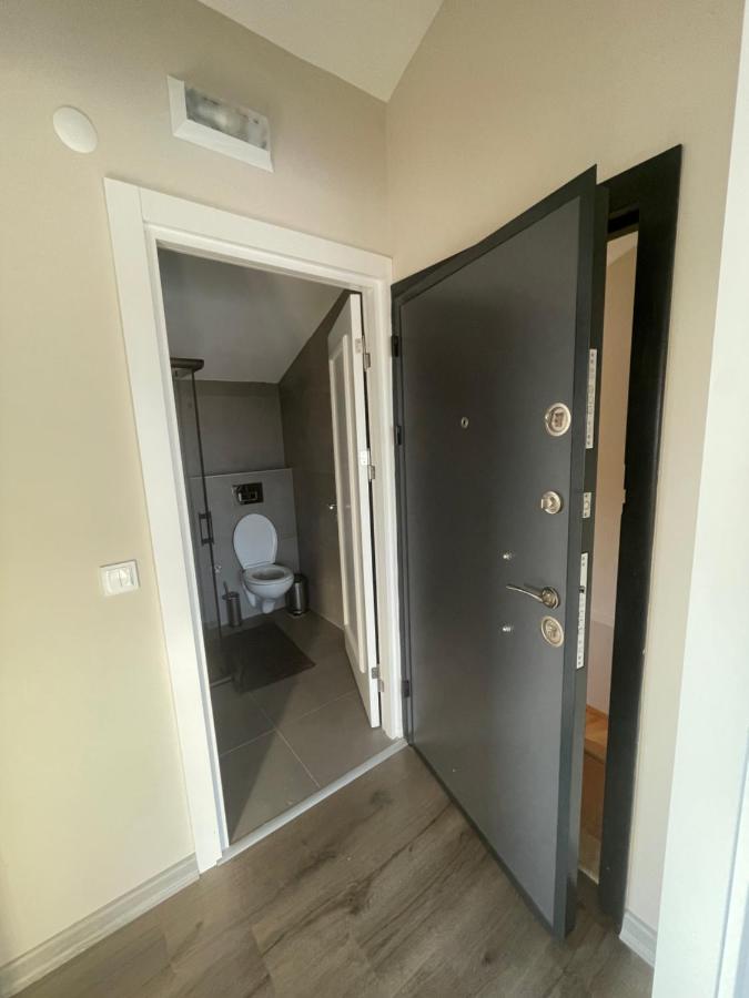 Brand New Building In Kundu, In The Heart Of Daire *