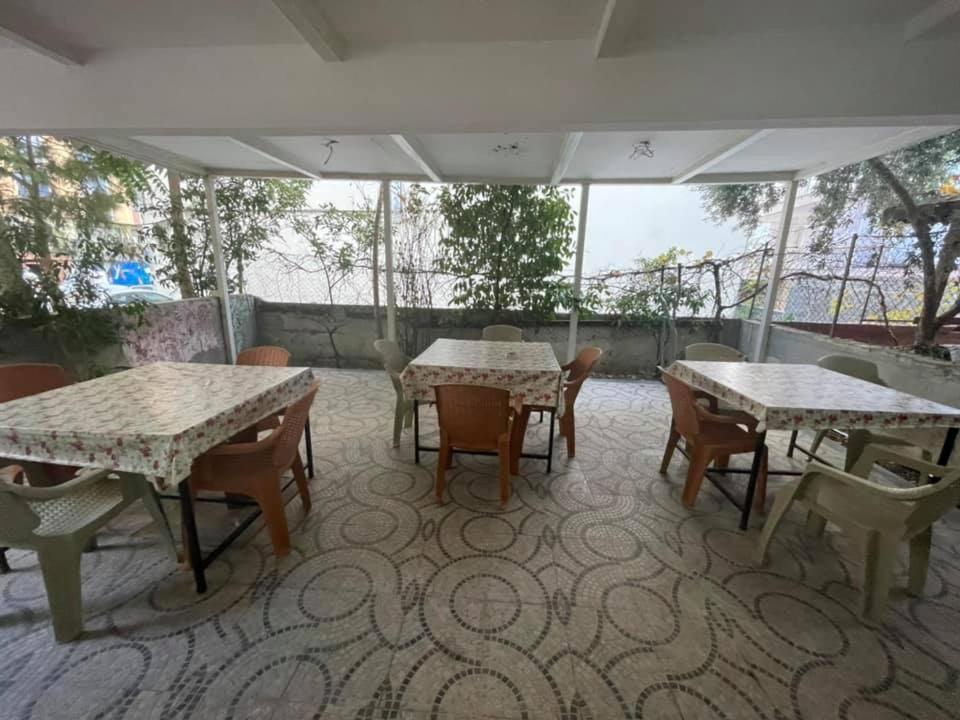 Oezguer Hotel