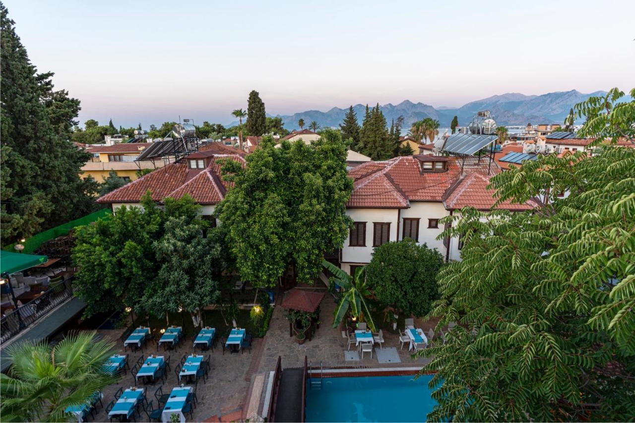 Otel Castle Old Town