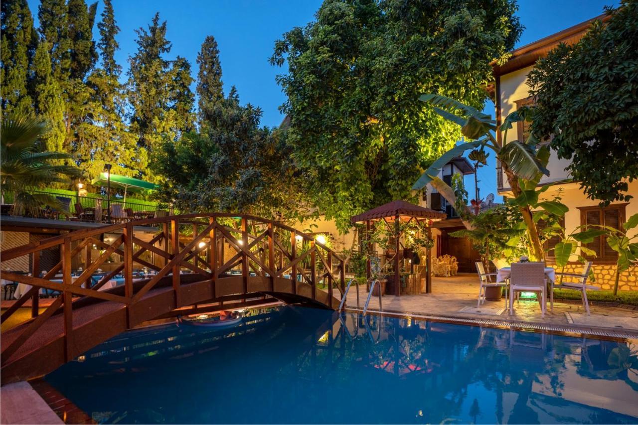 Hotel Castle Old Town Antalya
