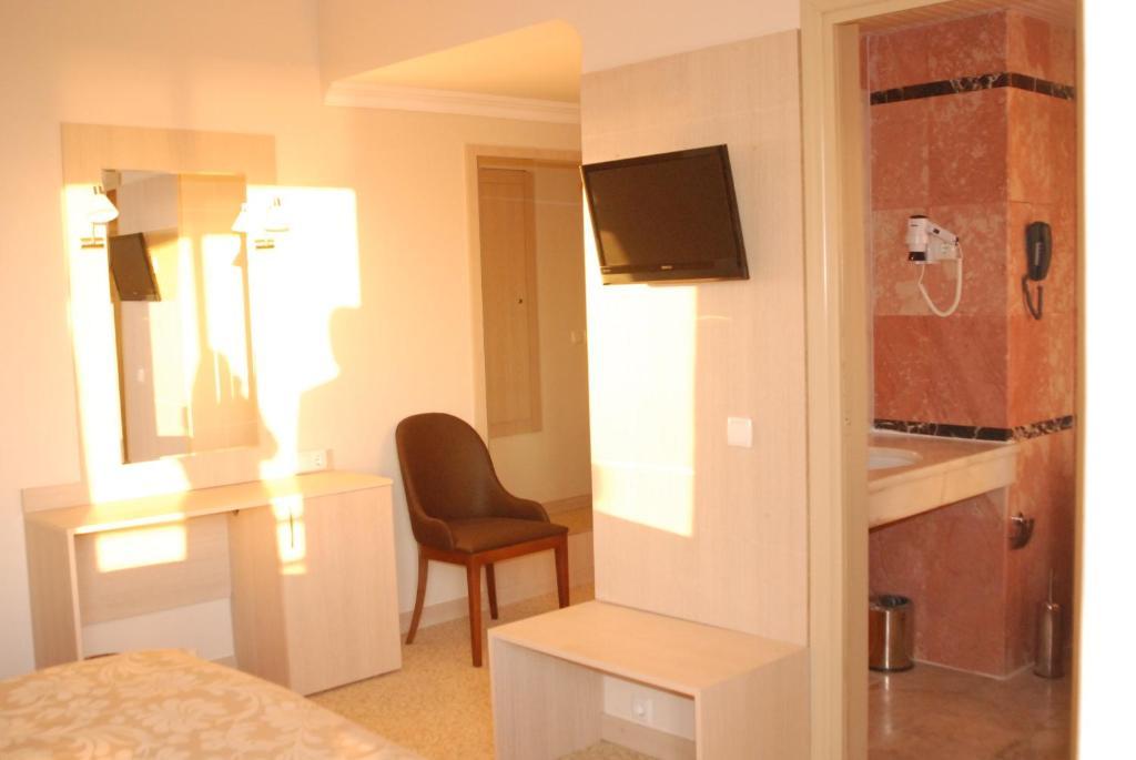 Hotel Suix Lara Antalya
