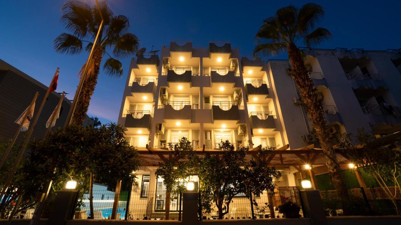 Hotel Opera 3*
