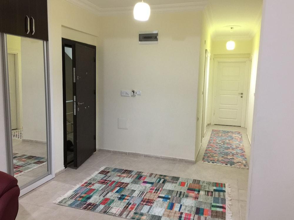 Elitpark Residance 2*