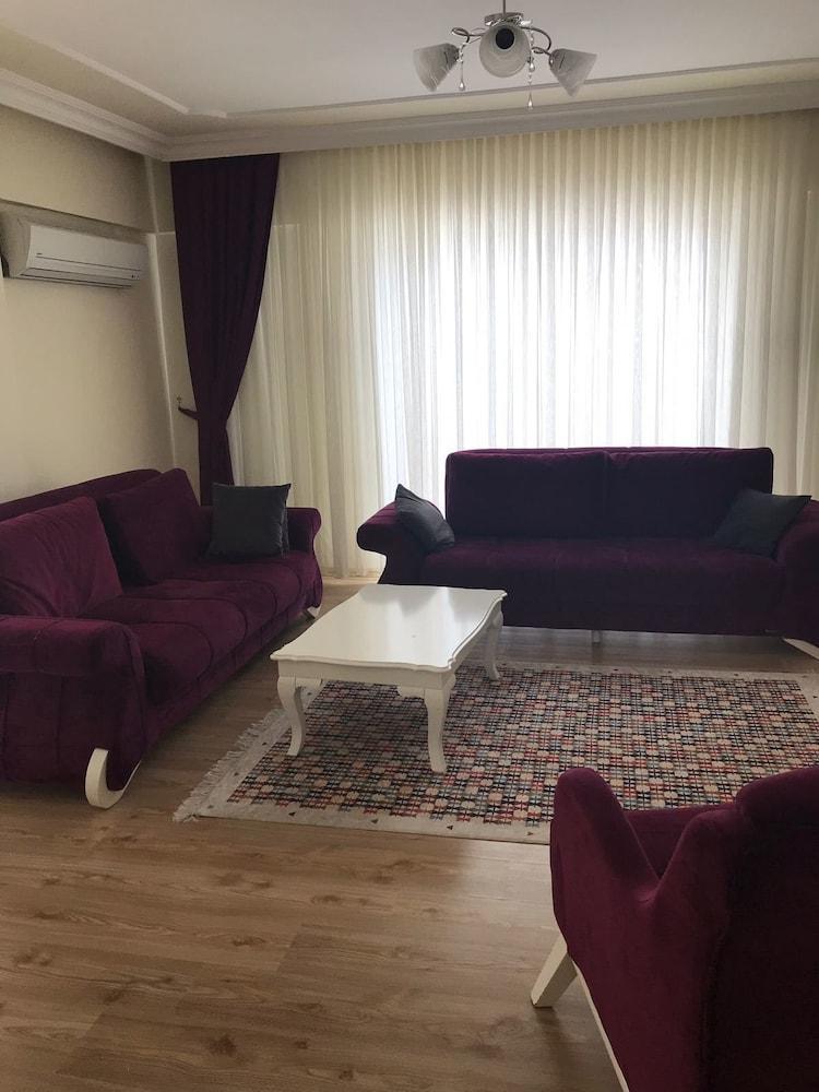 Elitpark Residance Hotel 2*