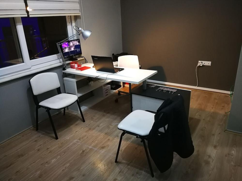 Elitpark Residance 2*