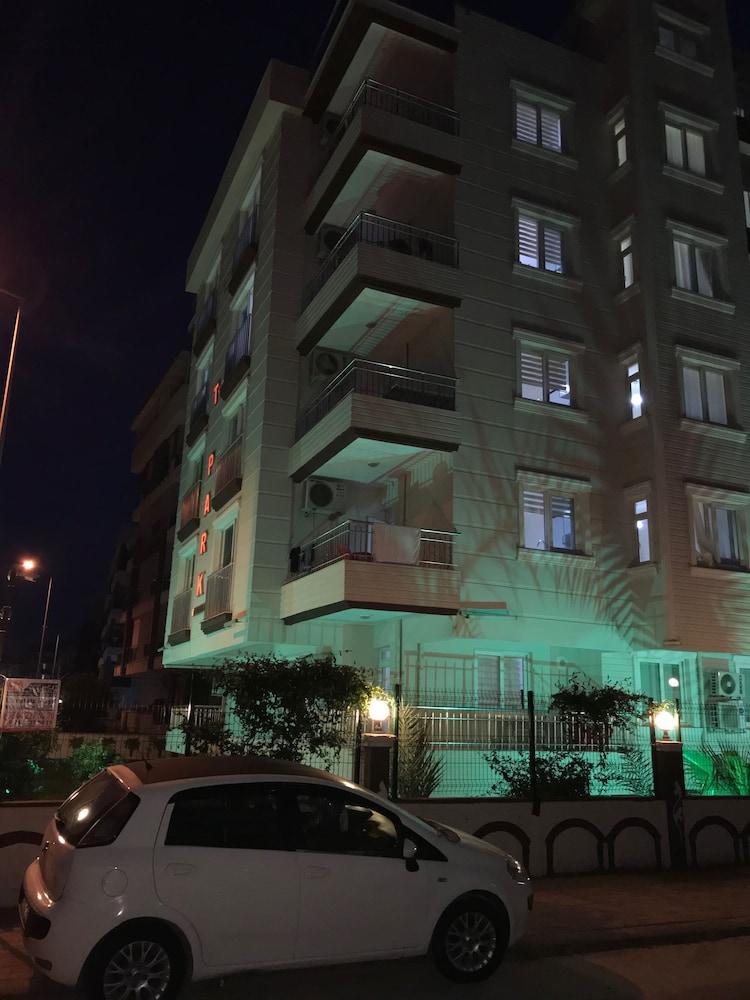 Elitpark Residance Hotel 2*