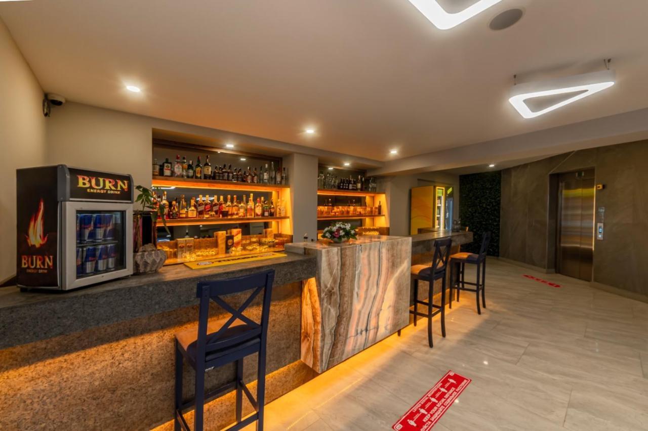 Hotel Tema 242