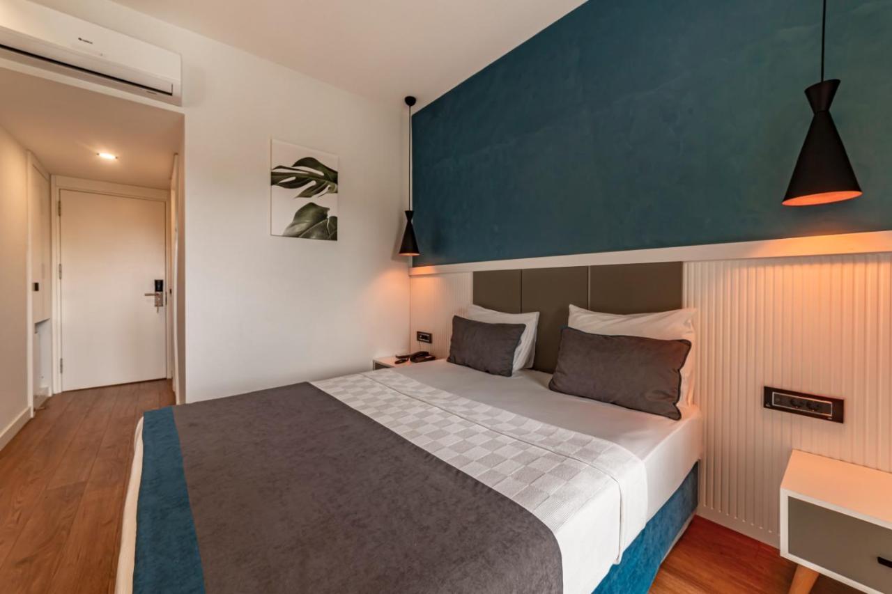 Tema 242 Hotel