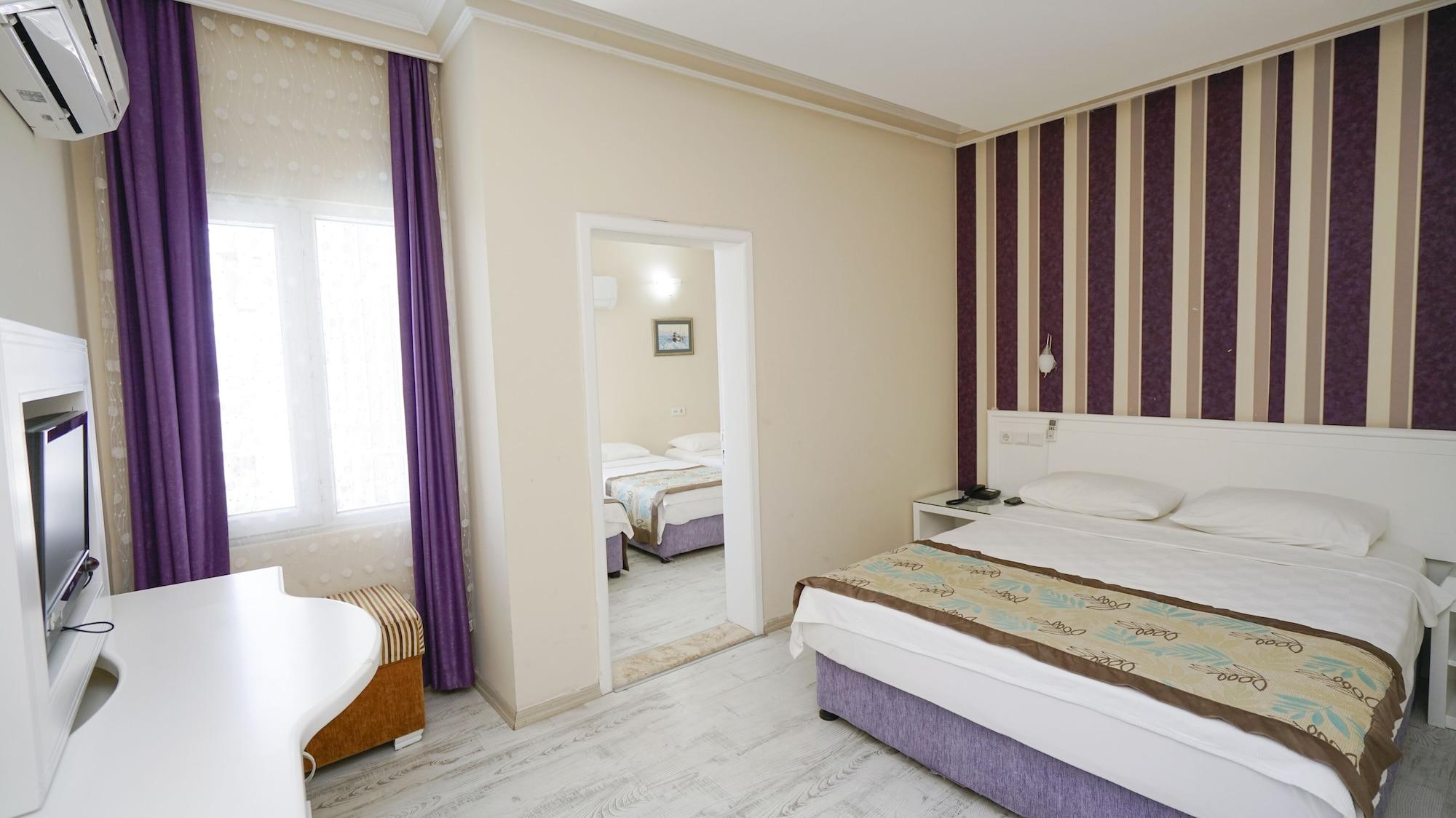 Lara World 3* Antalya