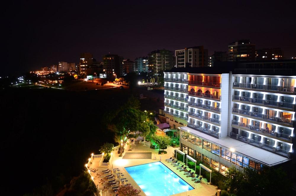 Lara Antalya