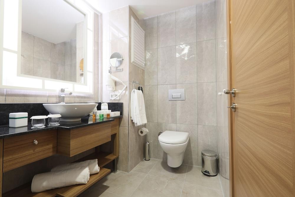 Greenwood Otel 5*