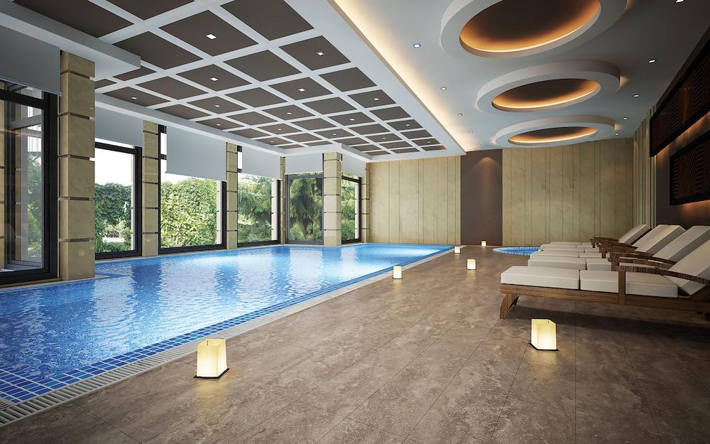 Sherwood Hotel 5*