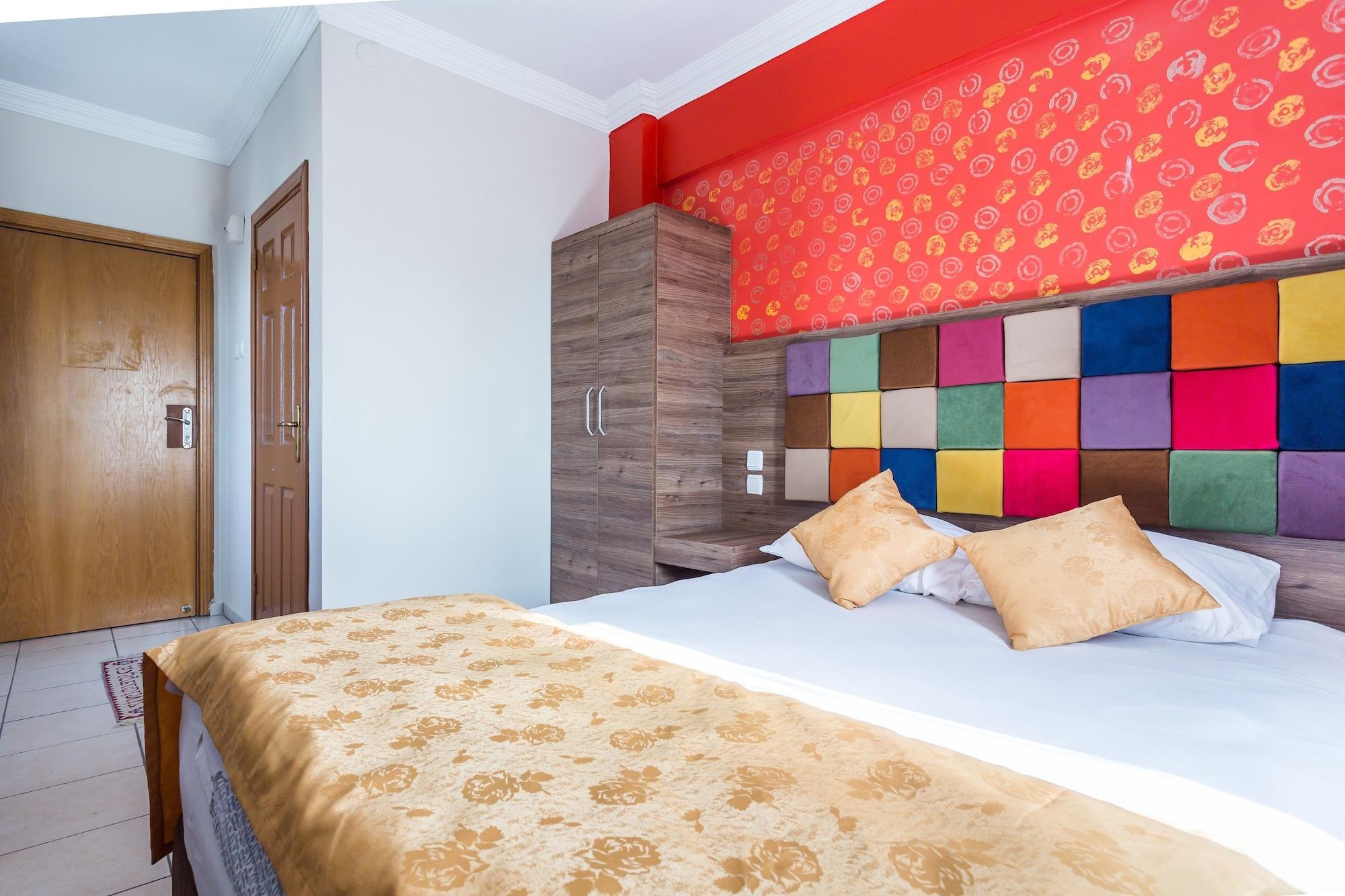 Hotel Twenty 2*