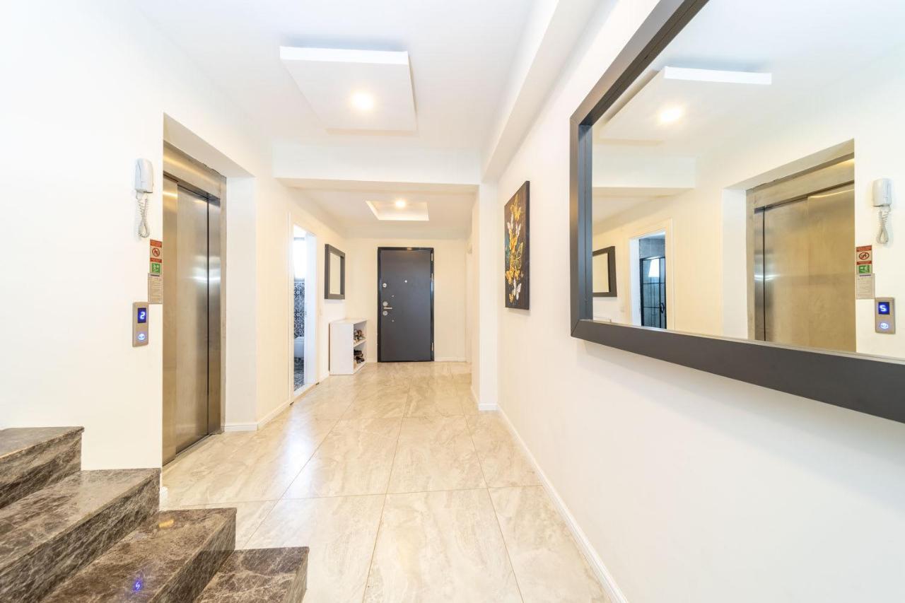 Luxury Villa With Private Pool Close To Lara Beach Villa Antalya