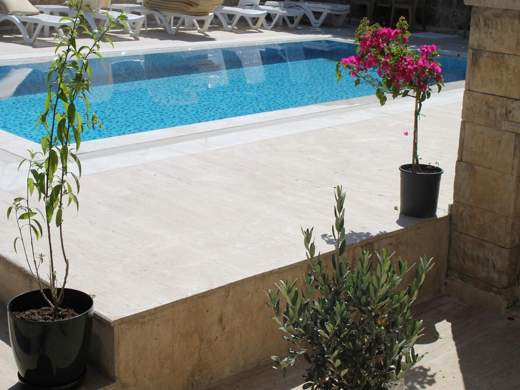 Urcu Hotel 3*