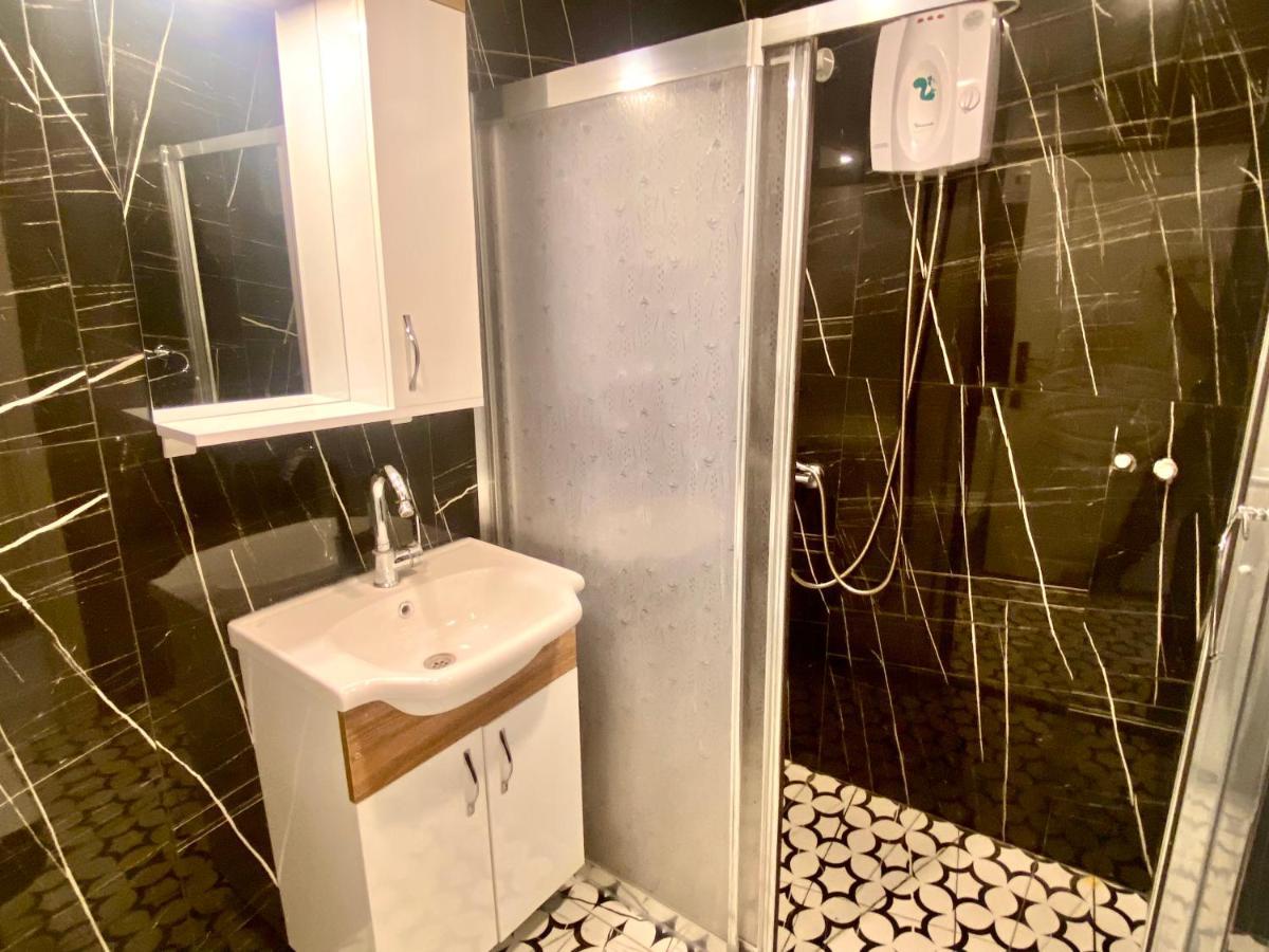 Jazzy Spectacular Homes 100 Mb Wi-fi Apartment