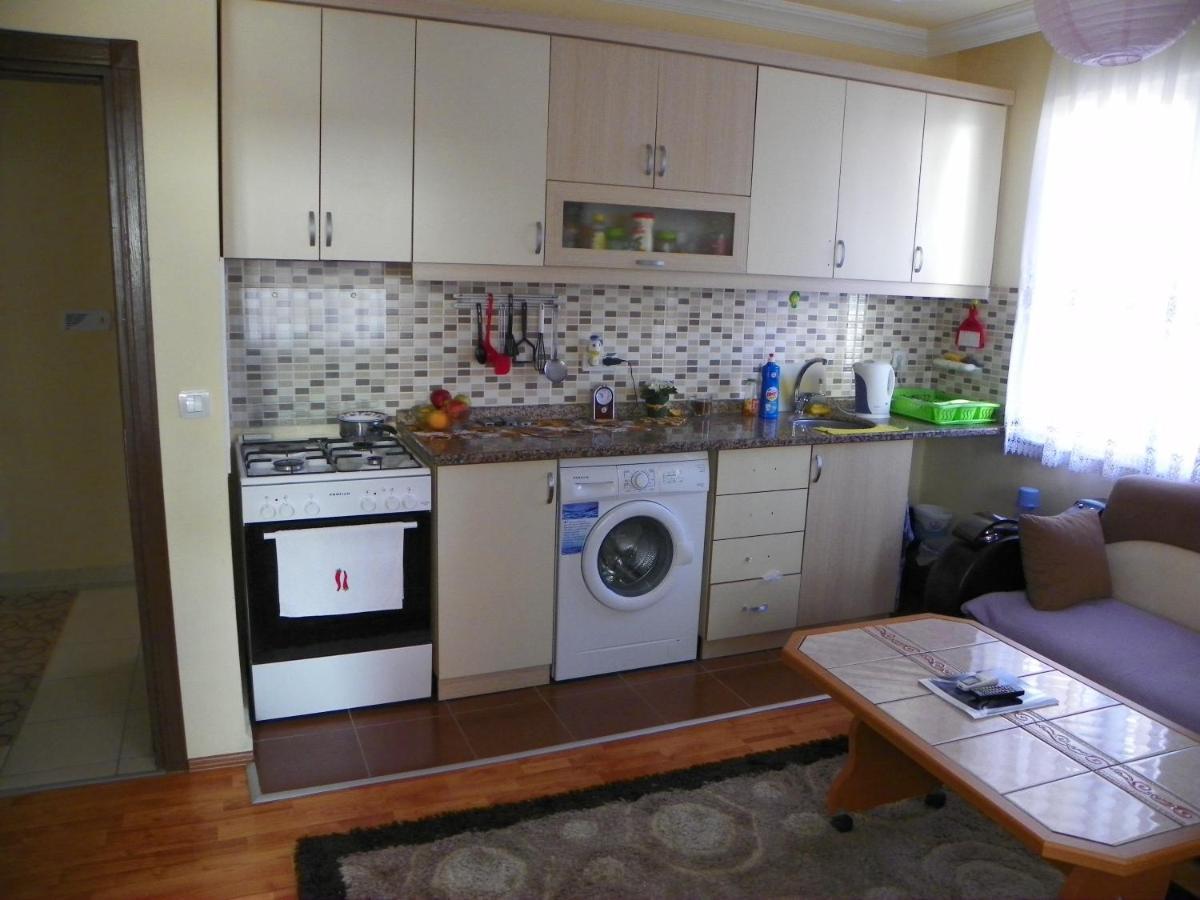 4 Persons Flat House - Cheap Homestay Sleeping Place Apartment Antalya