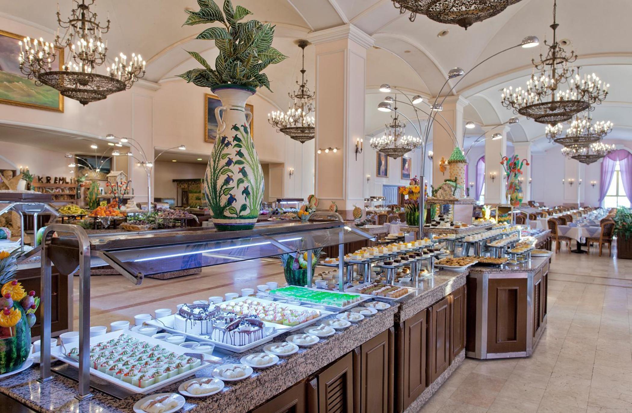 Kremlin Palace 5* Antalya