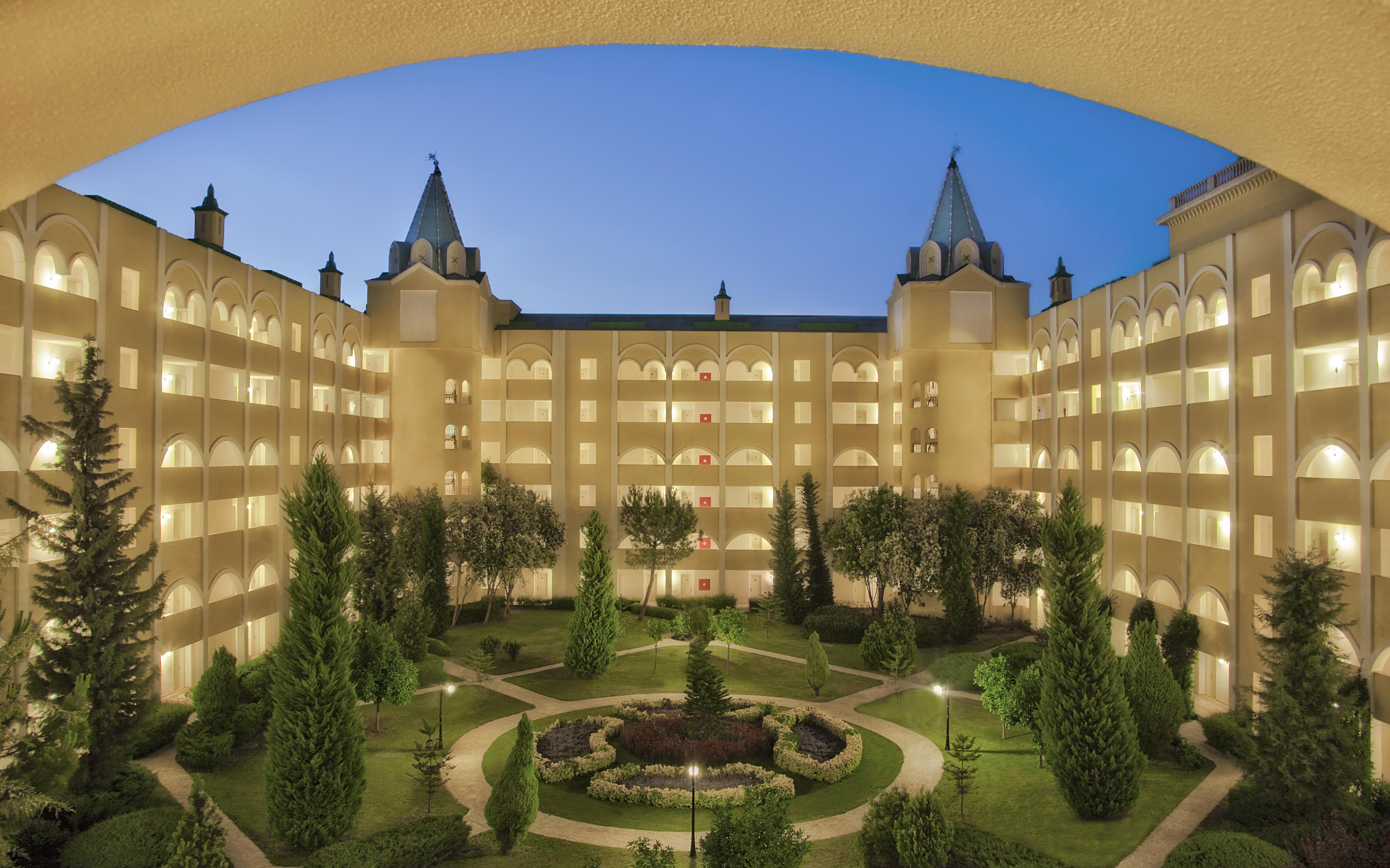 Resort Kremlin Palace
