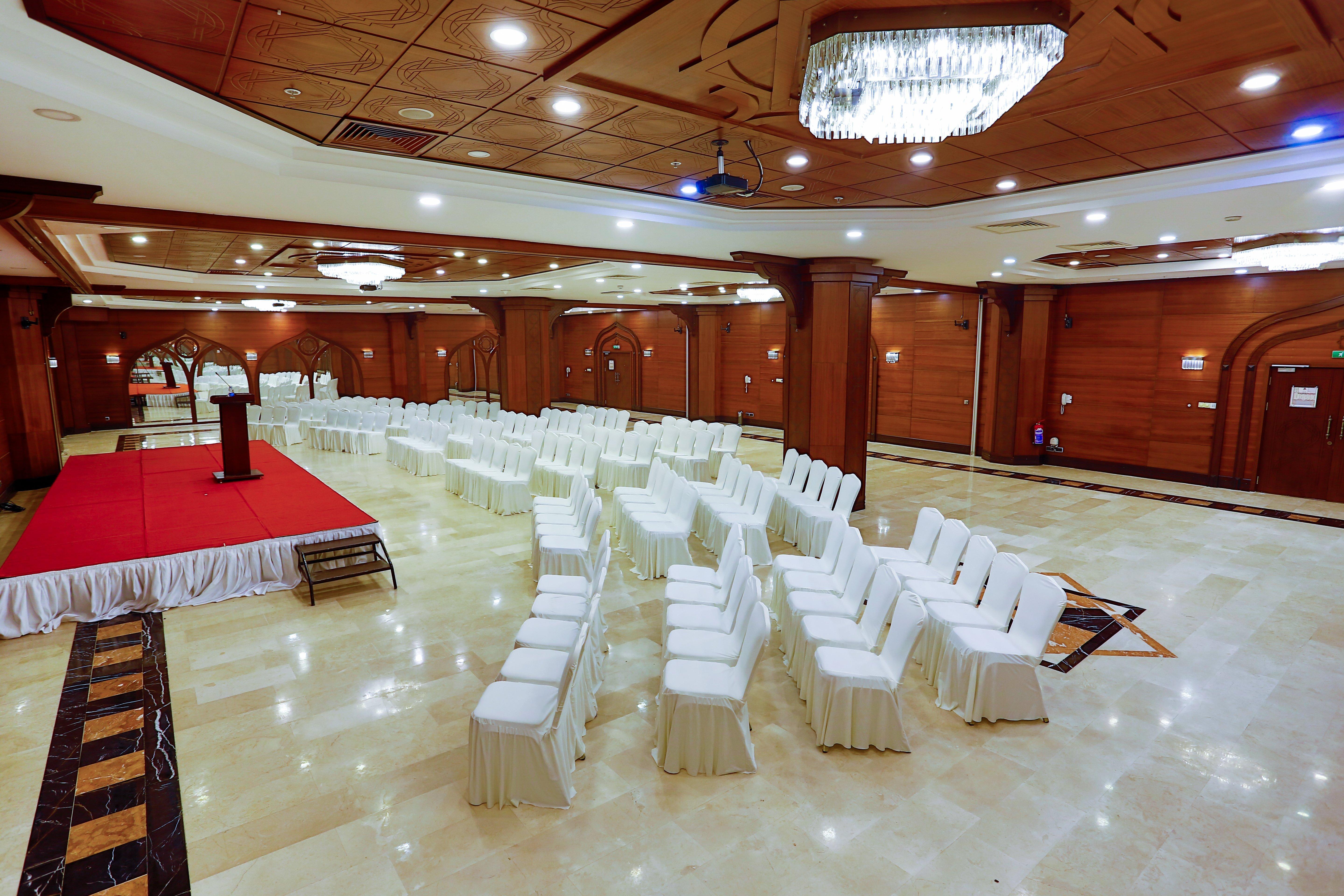 Hotel Crowne Plaza By Ihg 5*