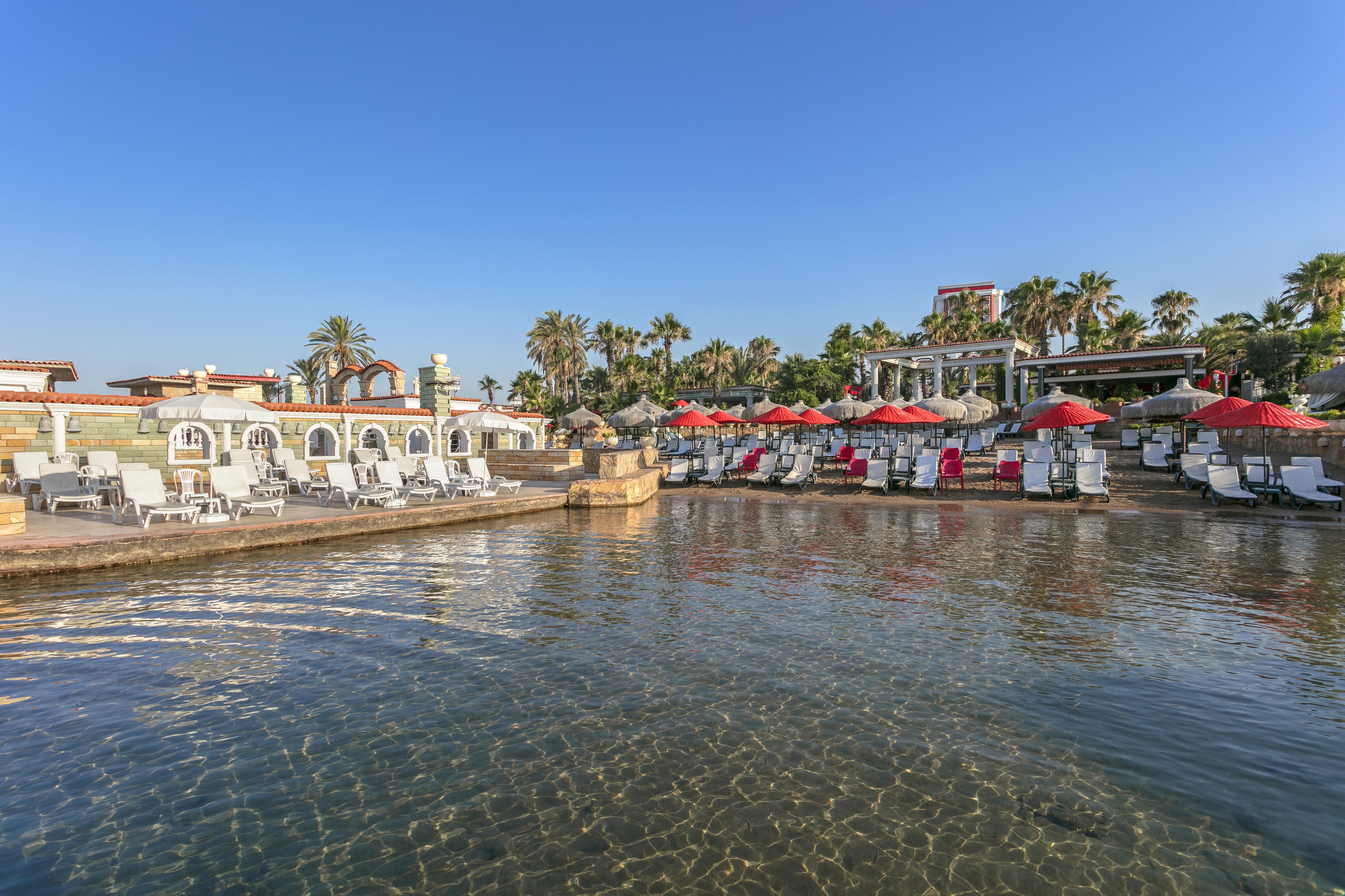 Club Sera Hotel