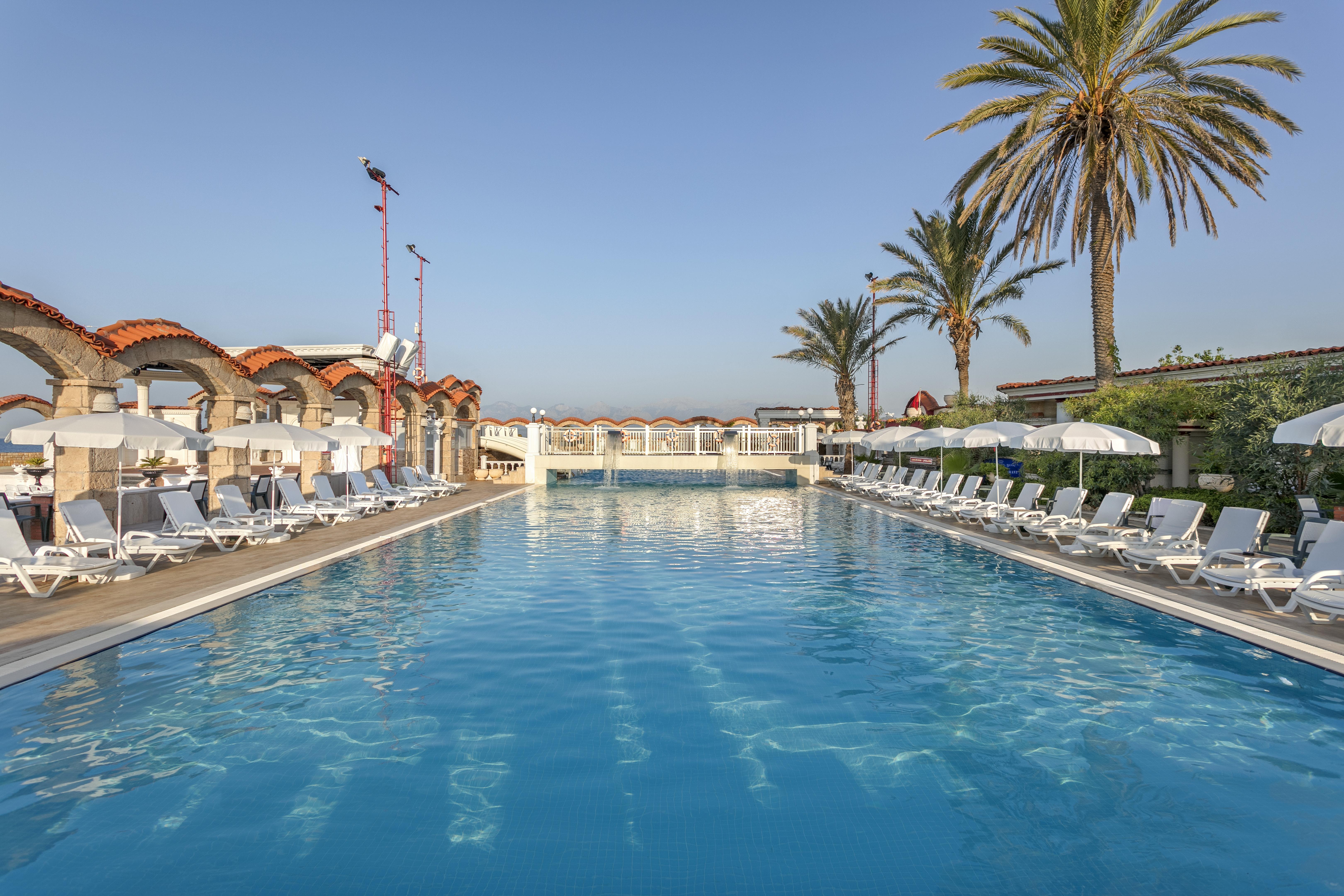 Club Sera Otel