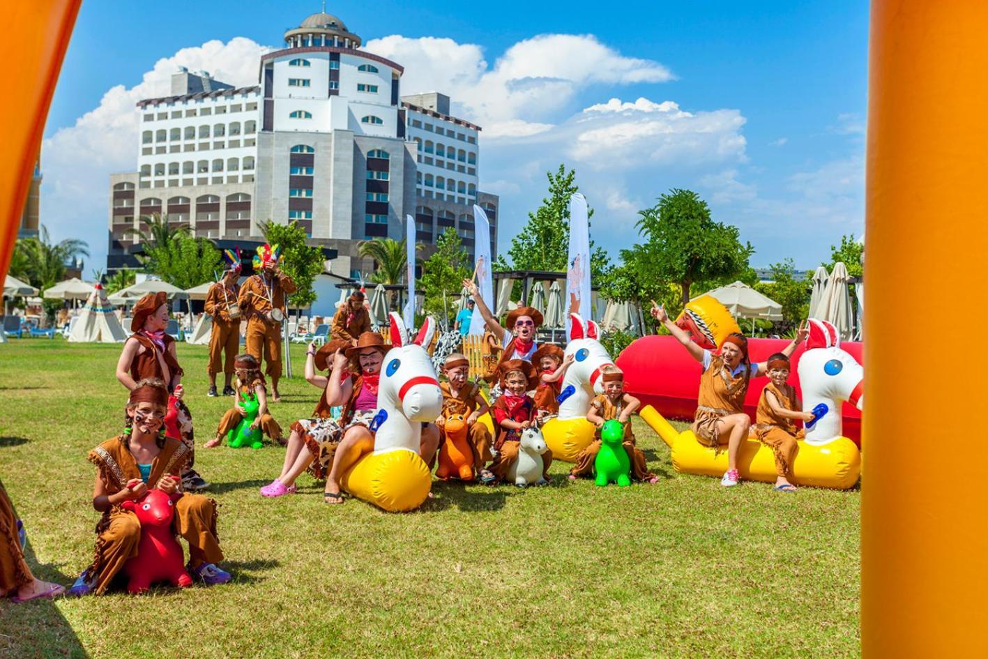Melas Lara Hotel