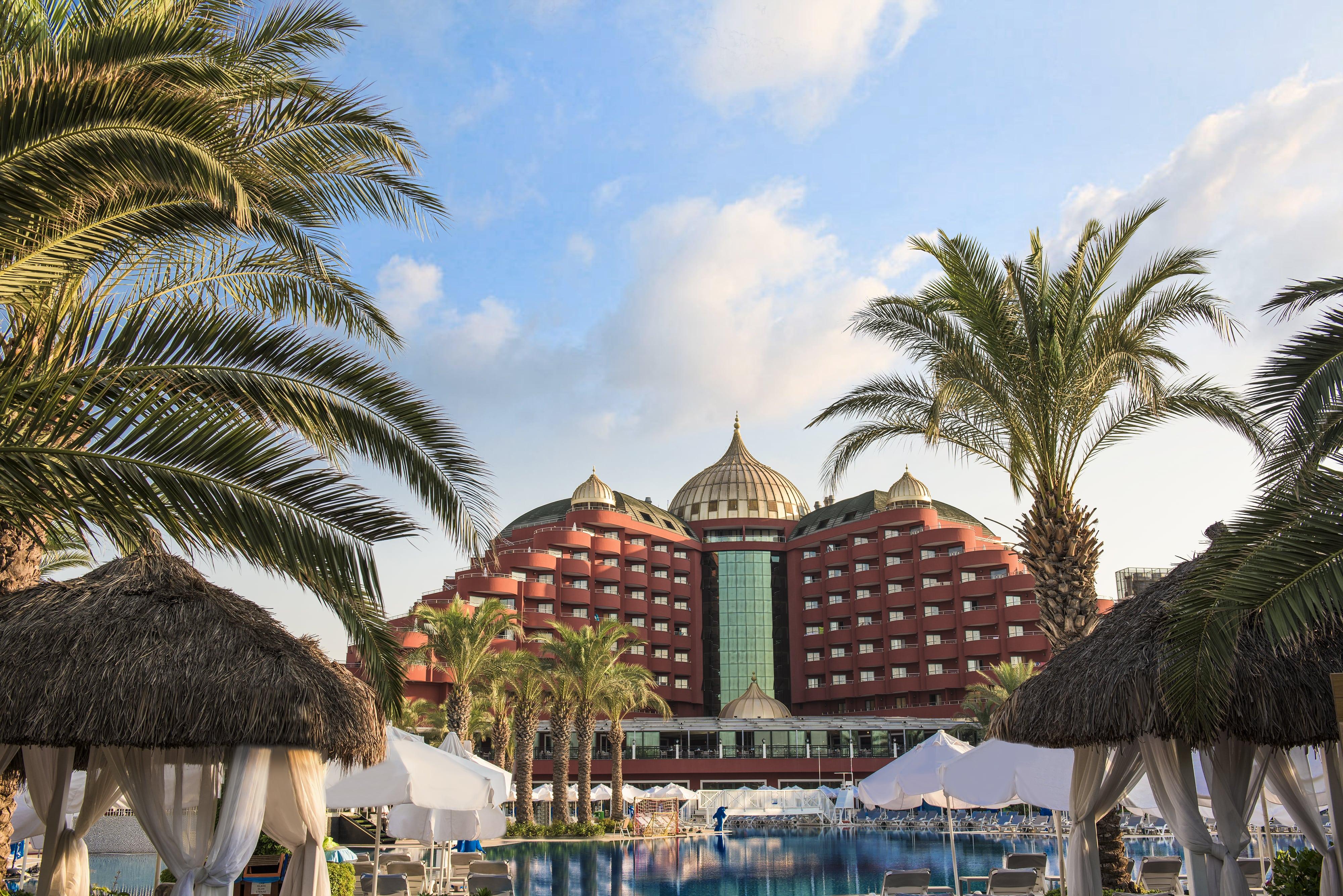 Delphin Palace Resort 5*