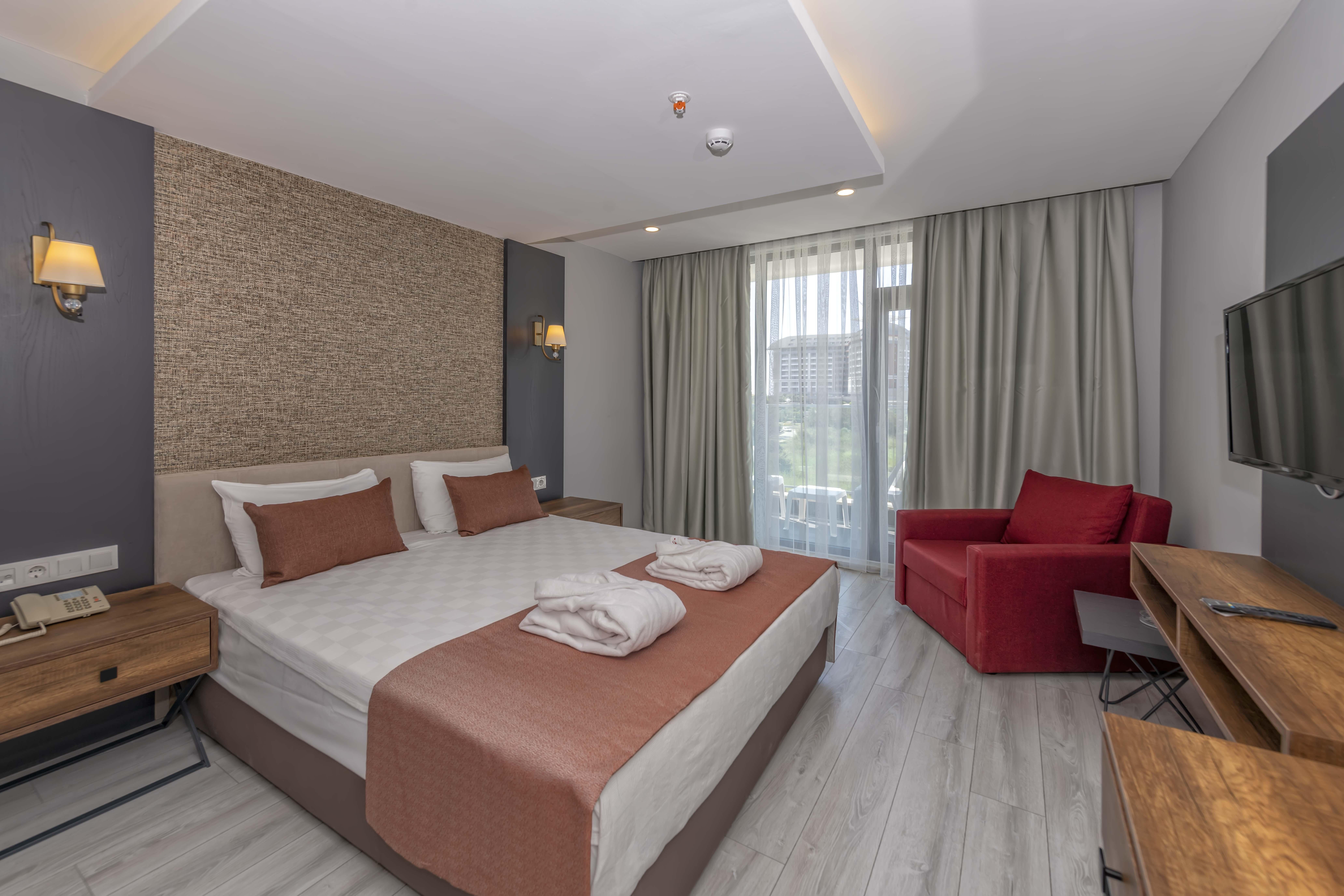 Royal Towers Lara Hotel