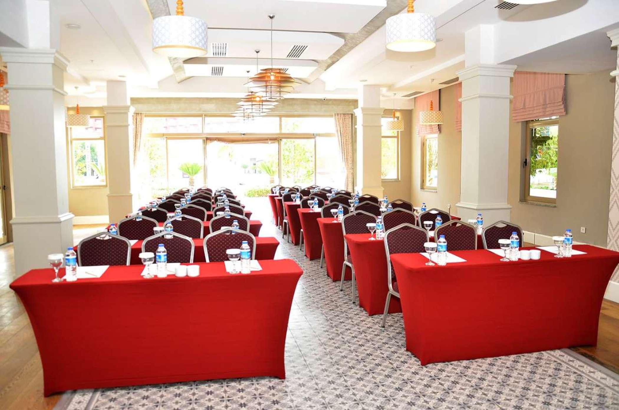 Grand Park Lara Hotel Antalya