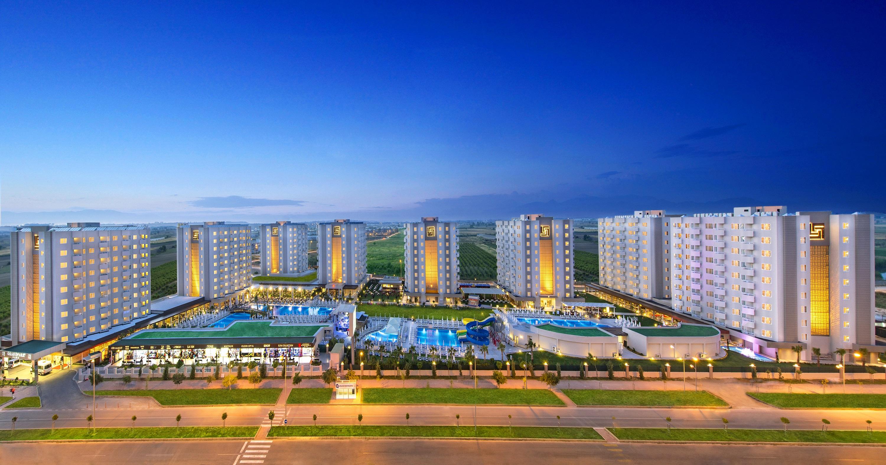 Grand Park Lara Hotel