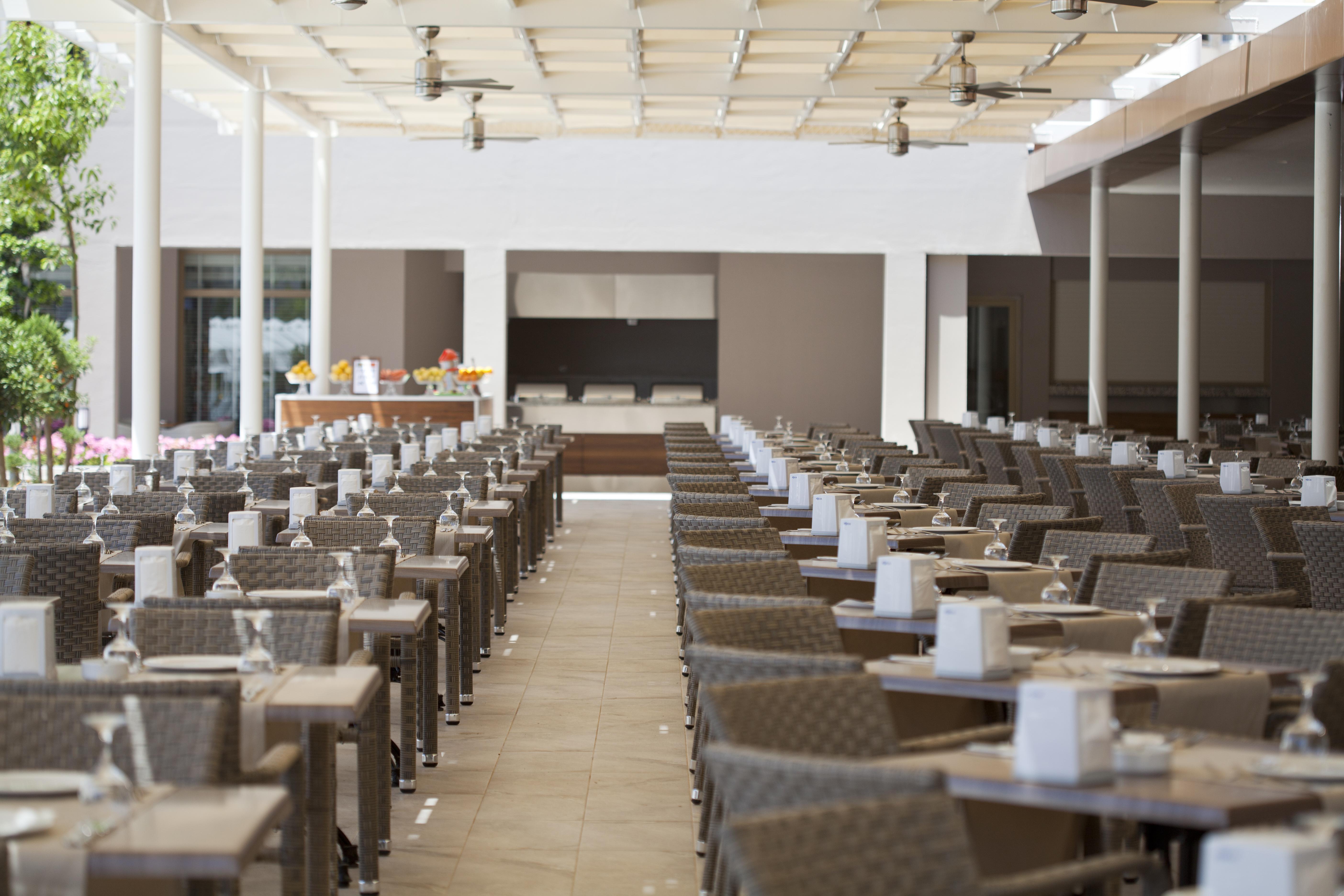 Grand Park Lara 4*