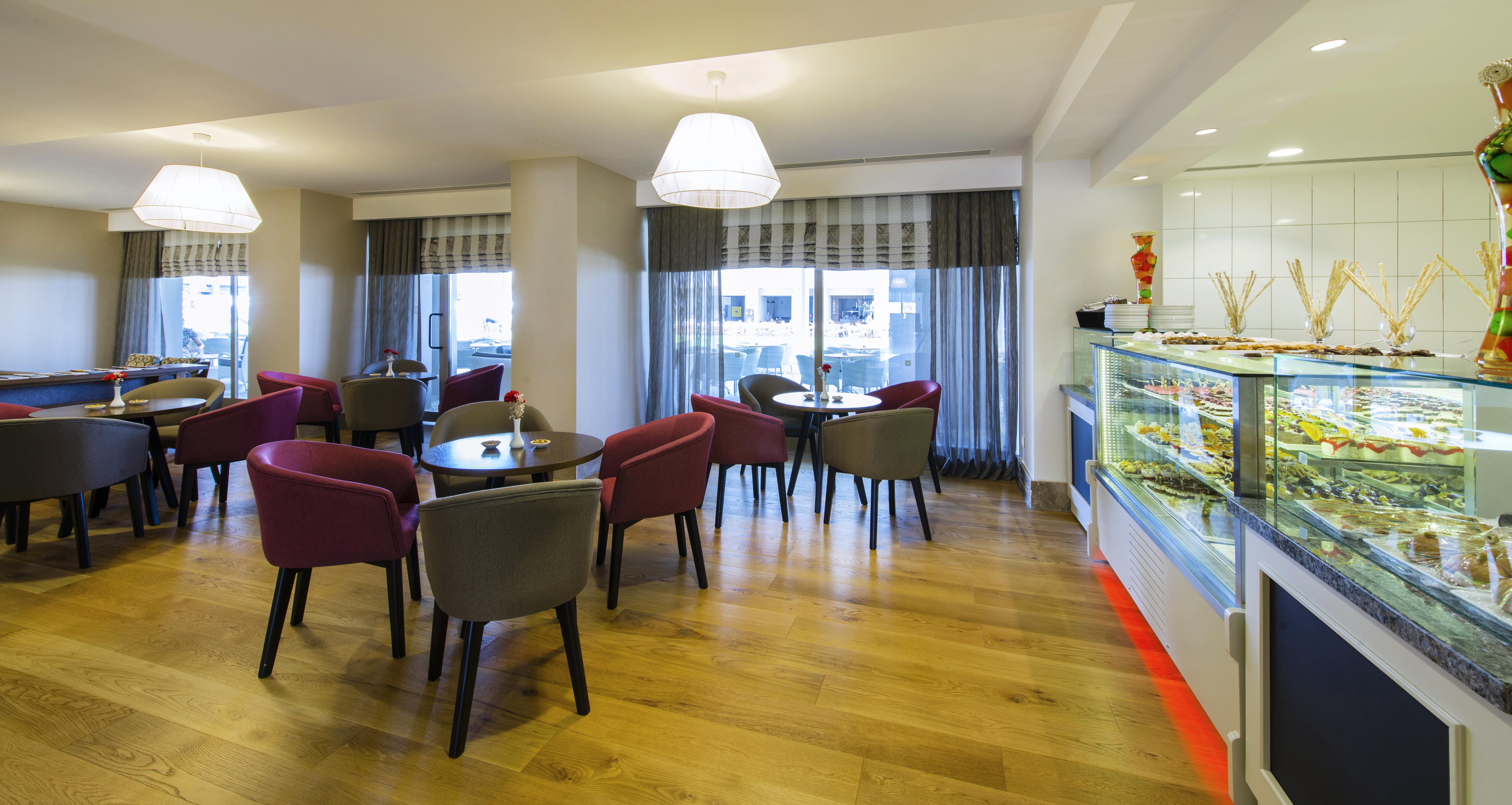 Grand Park Lara Hotel Antalya