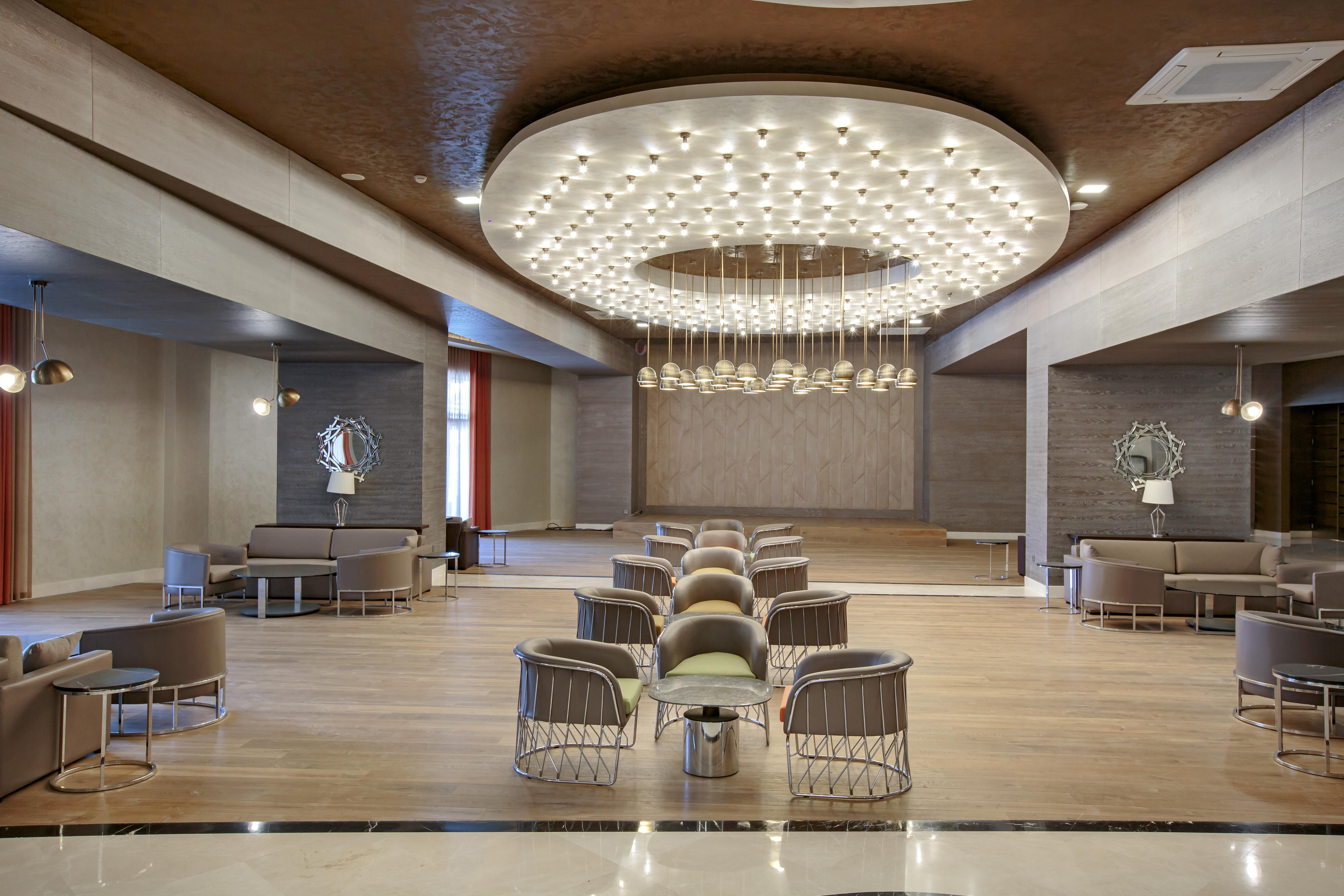 Hotel Royal Seginus 5*