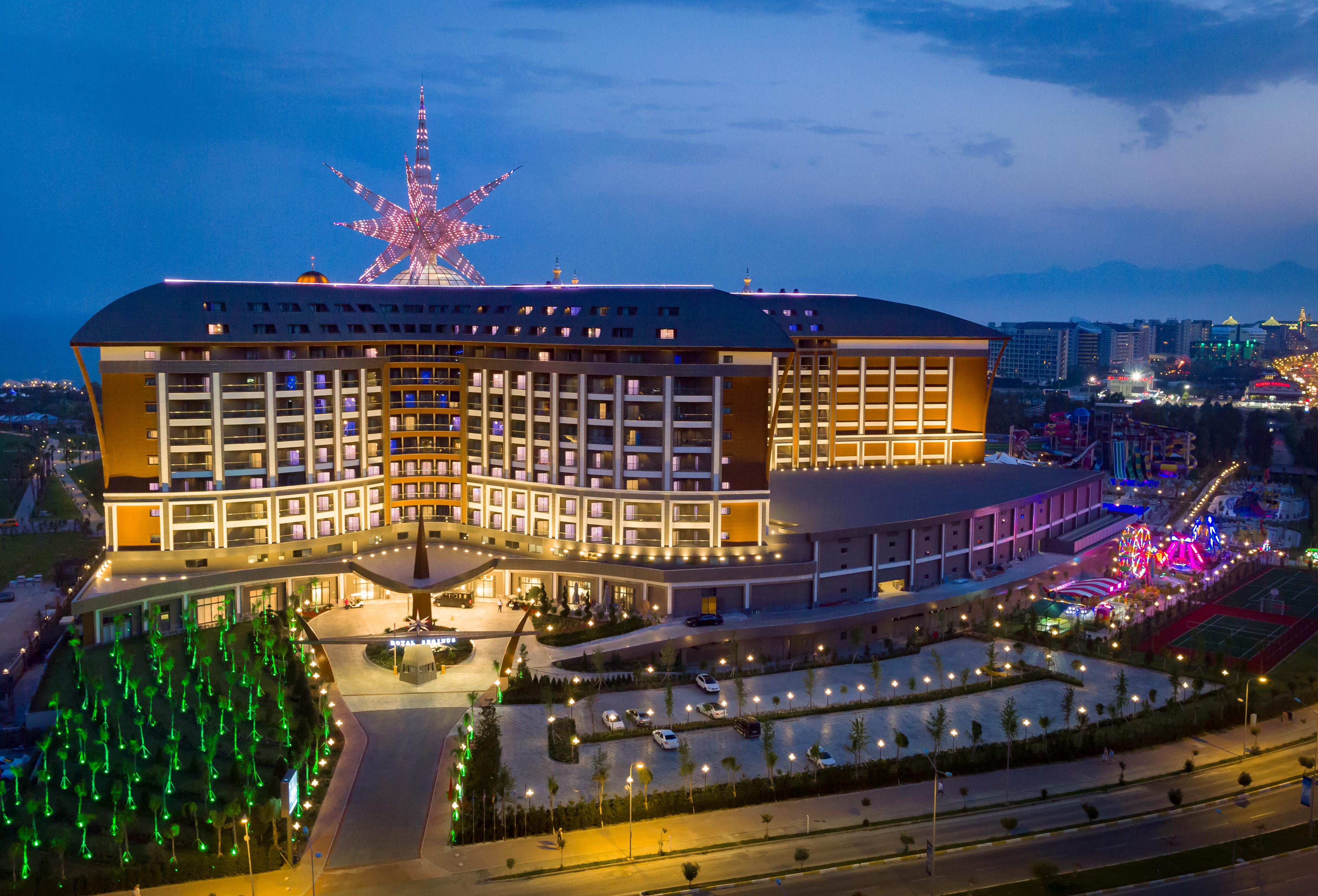 Royal Seginus Hotel