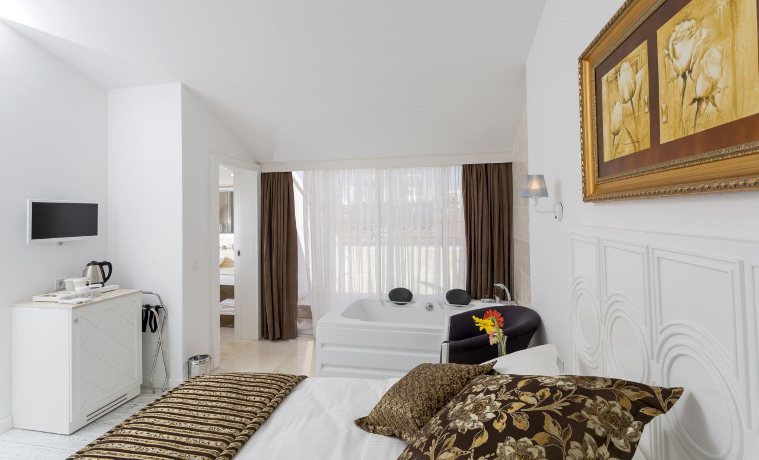 Otel Wise & - Adults Only