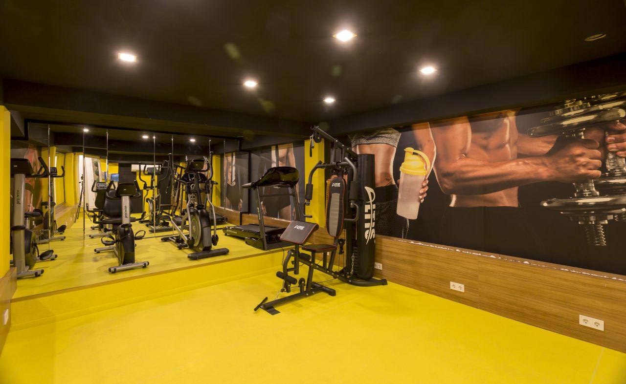 Otel Wise & - Adults Only 3*