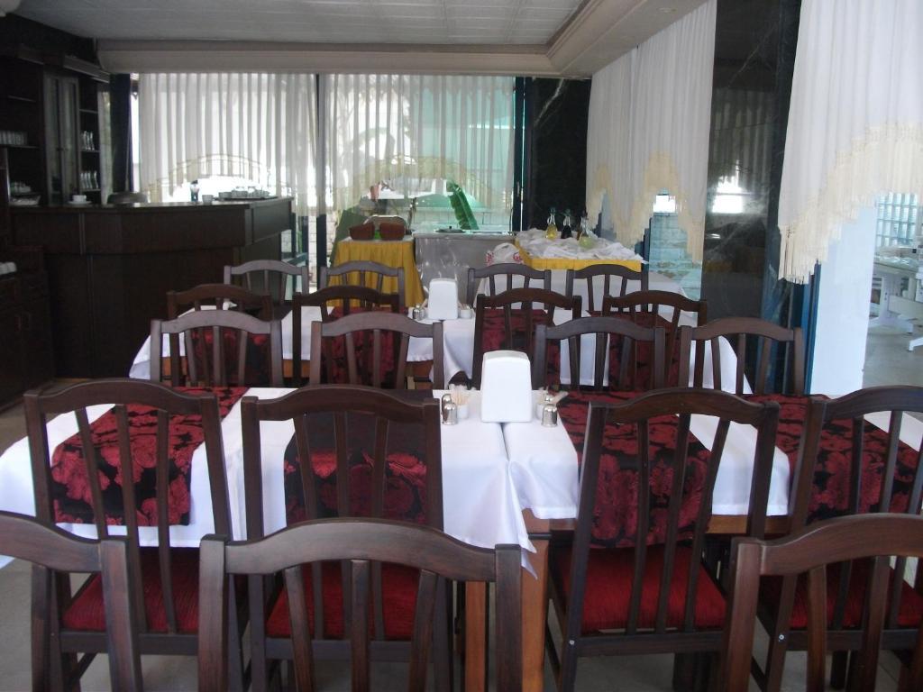 Hotel Queen Ra Antalya