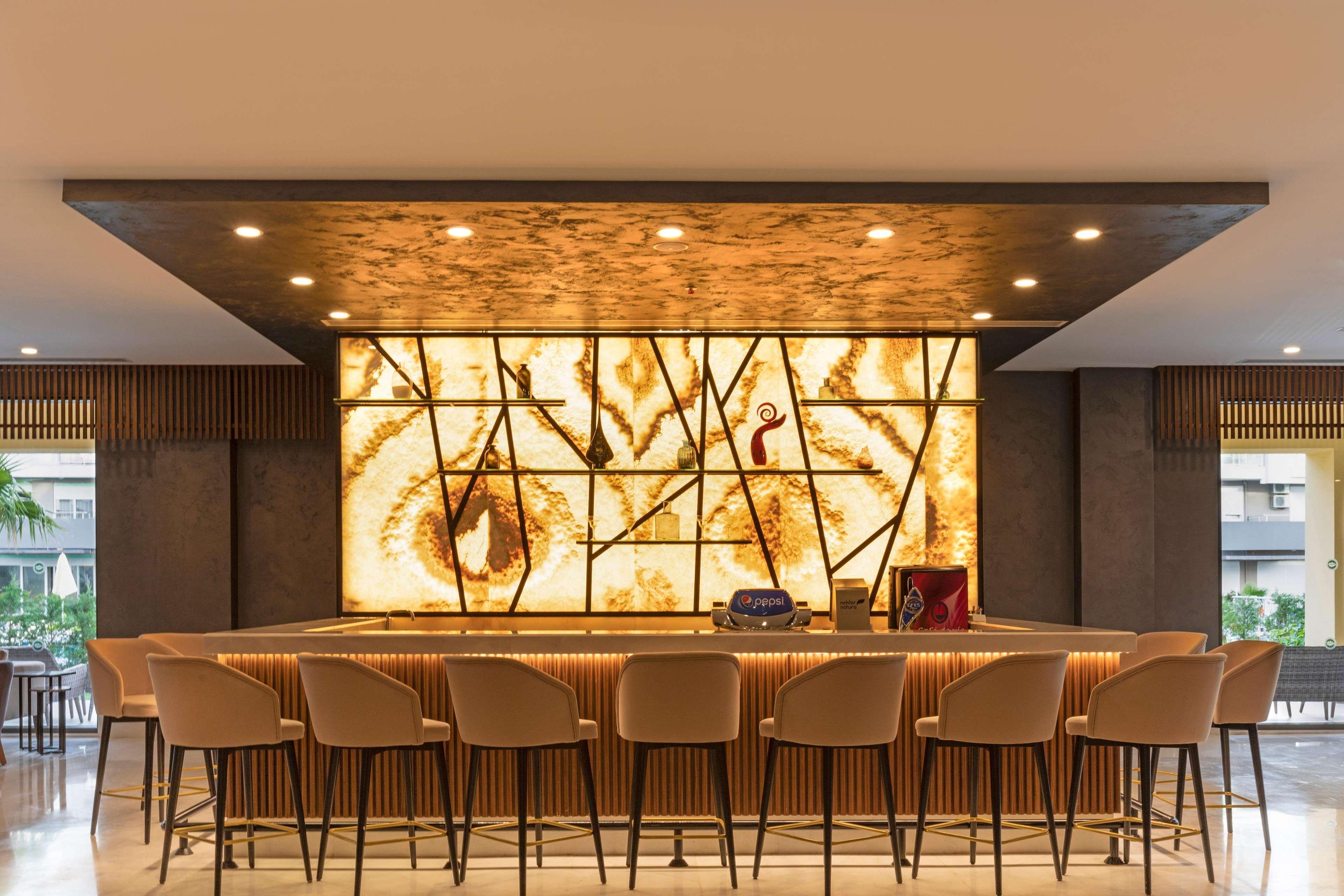 Sherwood Hotel