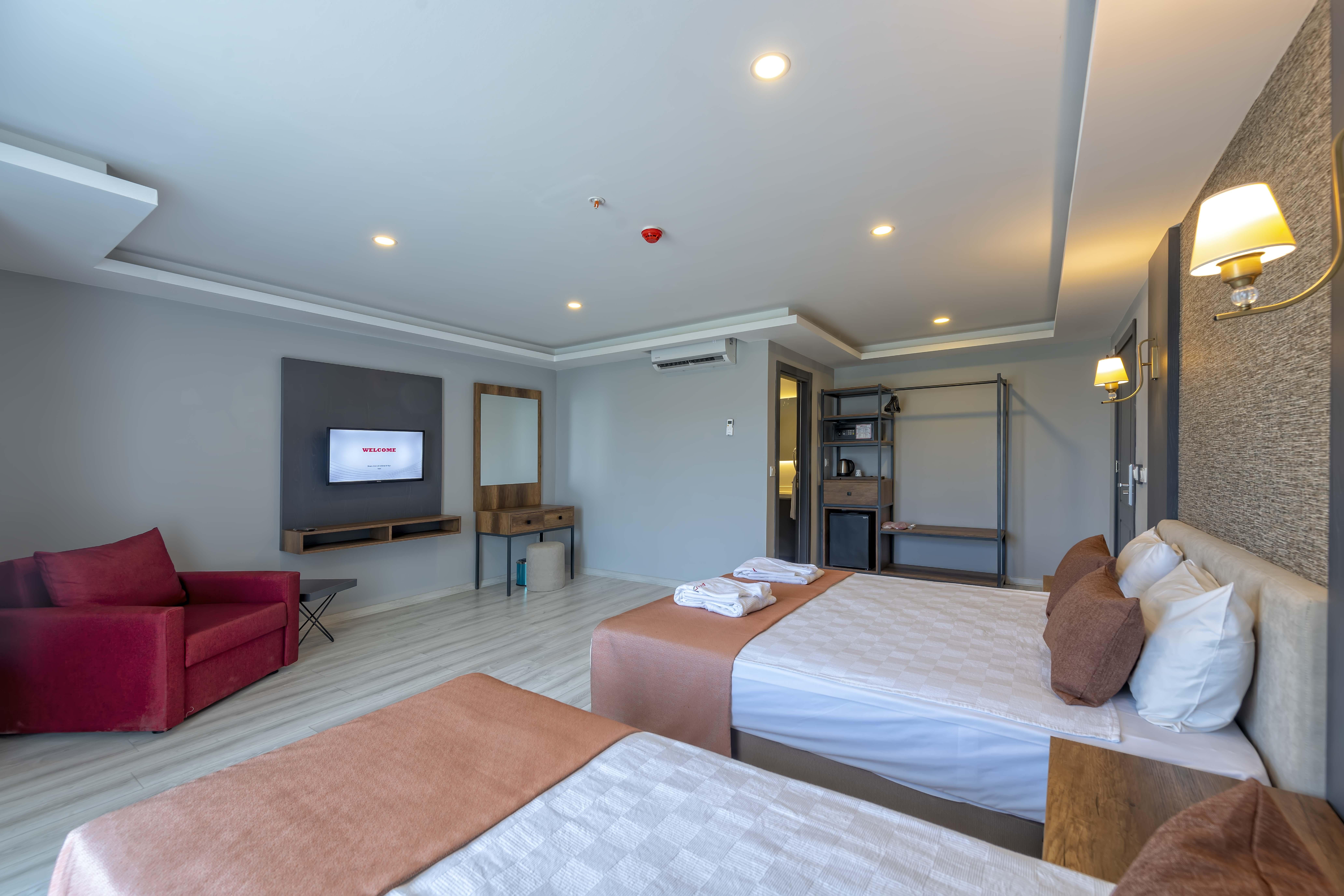 Royal Towers Lara Hotel