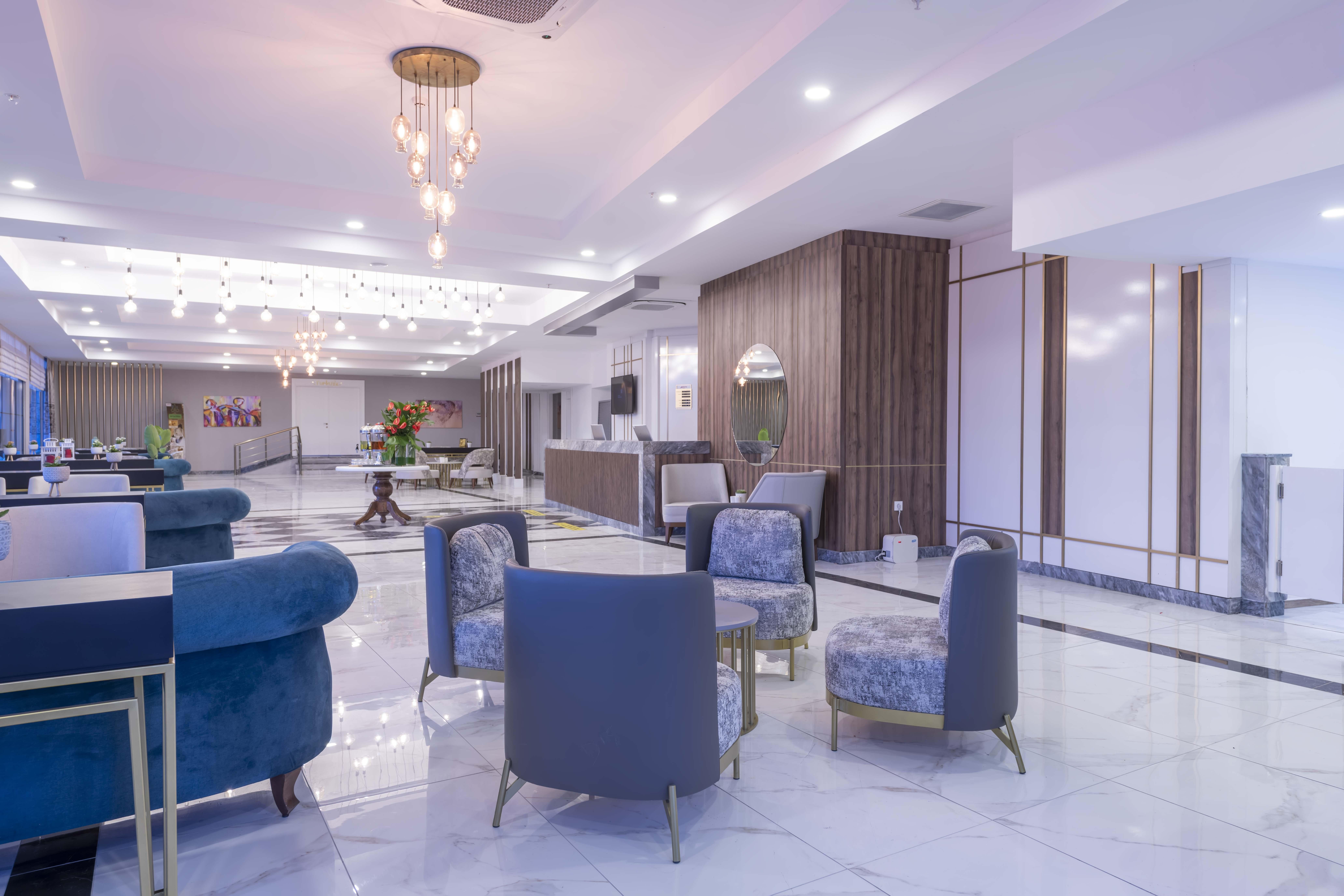 Royal Towers Lara Hotel