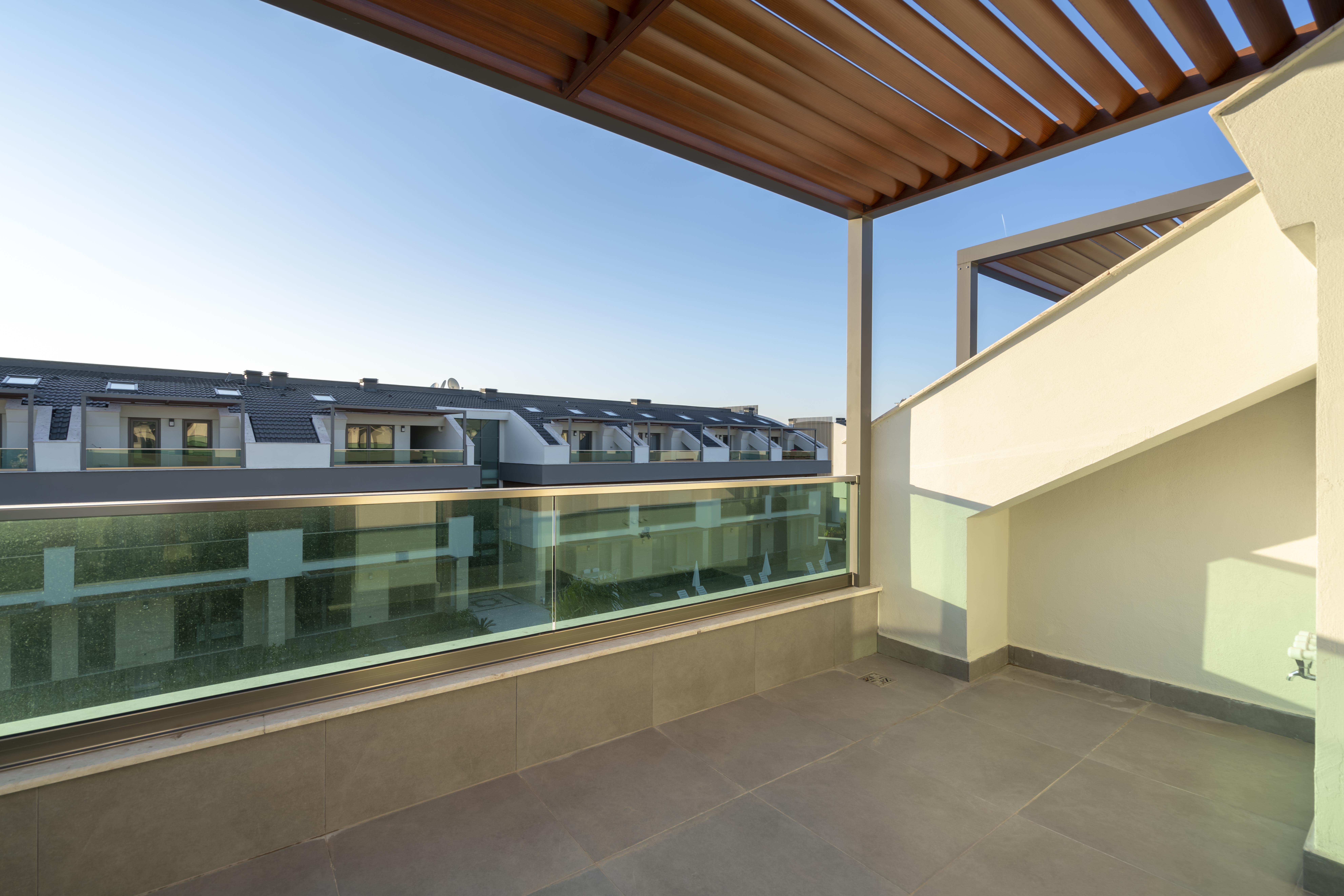 Veranda 3*