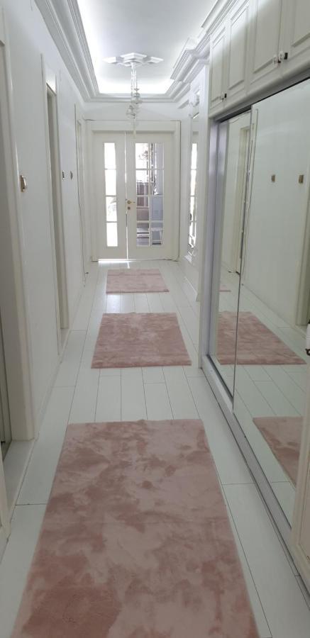 Apartment Konyaalti Plajina 10 Dakika Kral Dairesi *