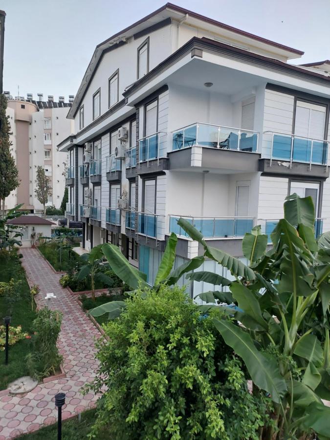 Magnificent 2+1 Flat With Swimming Pool In Lara Daire Antalya