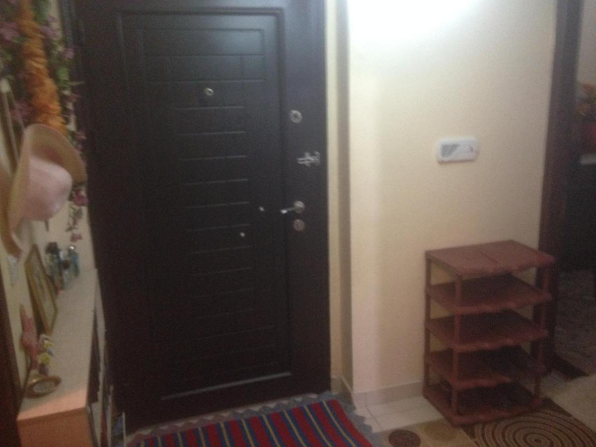 Apartment 4 Persons Flat House - Cheap Homestay Sleeping Place