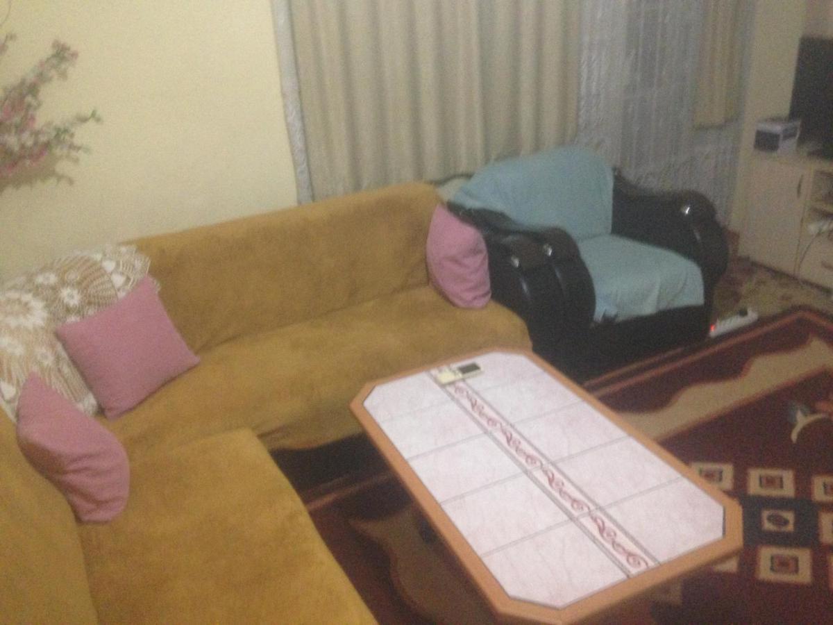 4 Persons Flat House - Cheap Homestay Sleeping Place